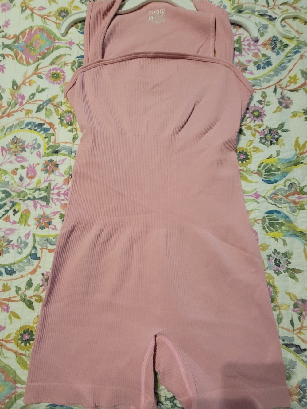Sleeveless Pink Ribbed Bodycon Shorts